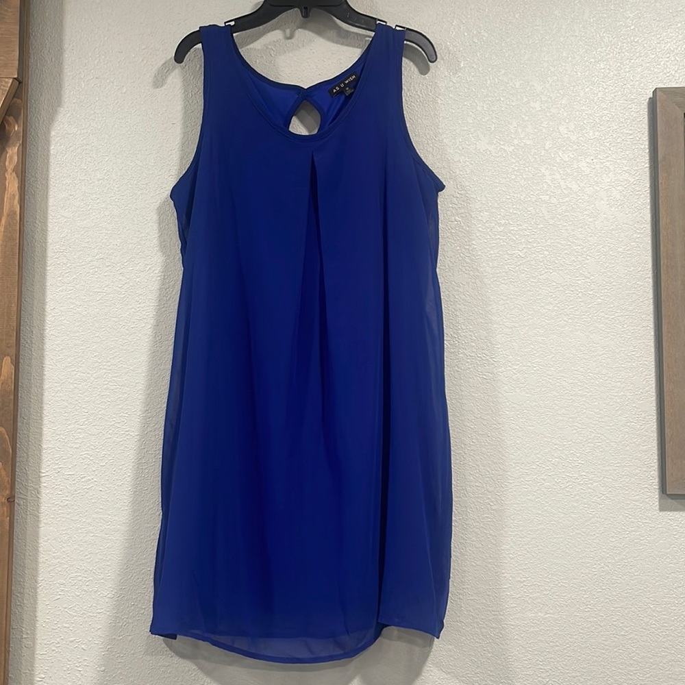 Blue flowy cocktail dress